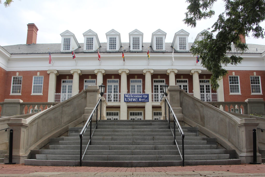 The front of Lee Hall at the University of Mary Washington.