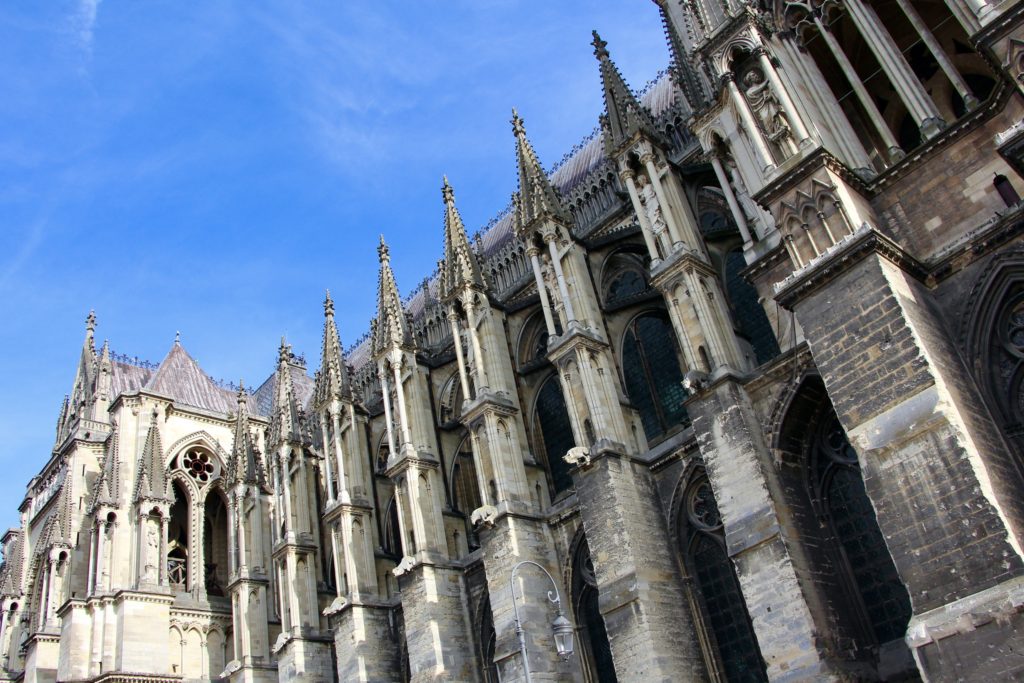 A side view of the Cathédrale Notre-Dame de Reims.