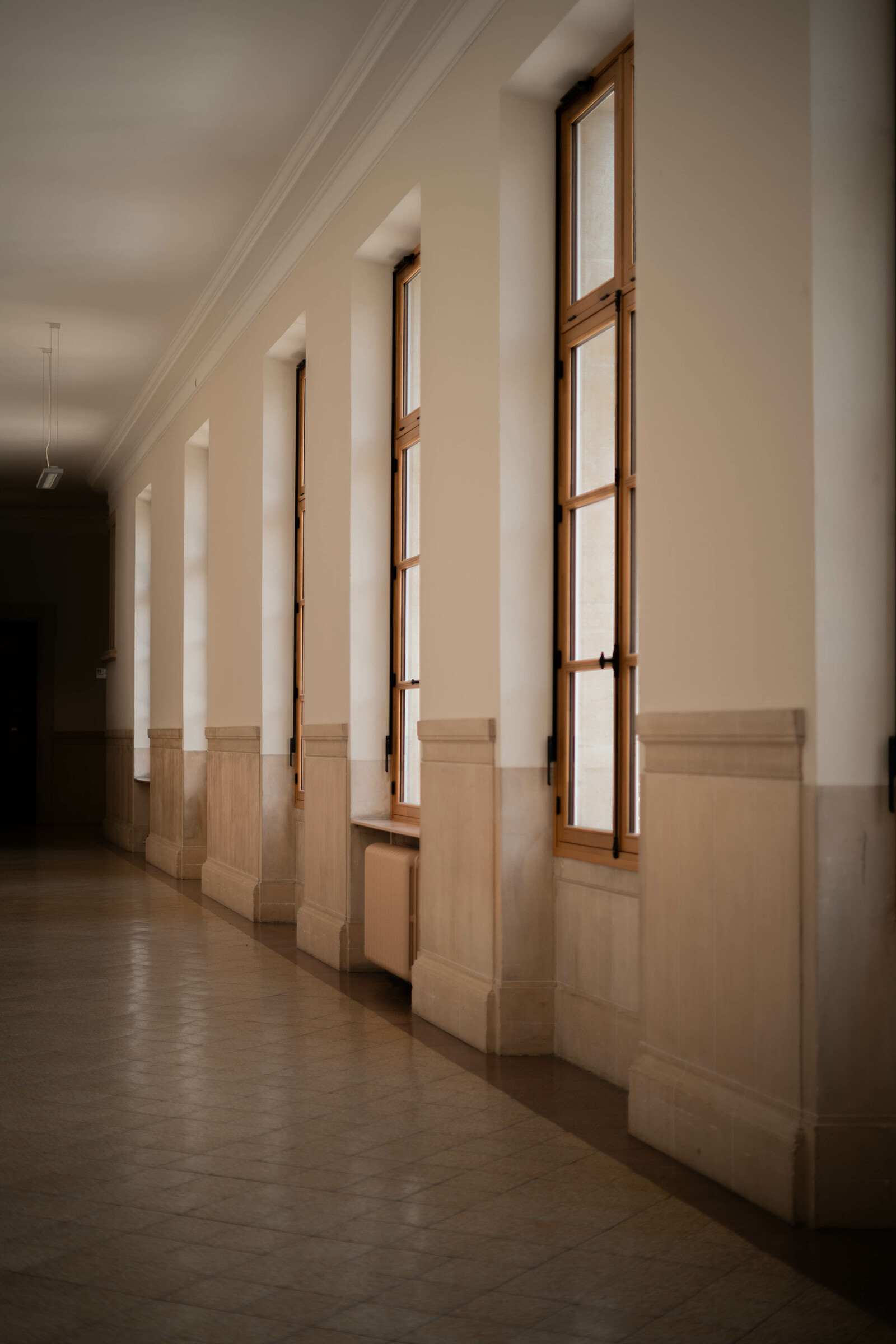 A hallway in the Hôtel de ville de Reims.