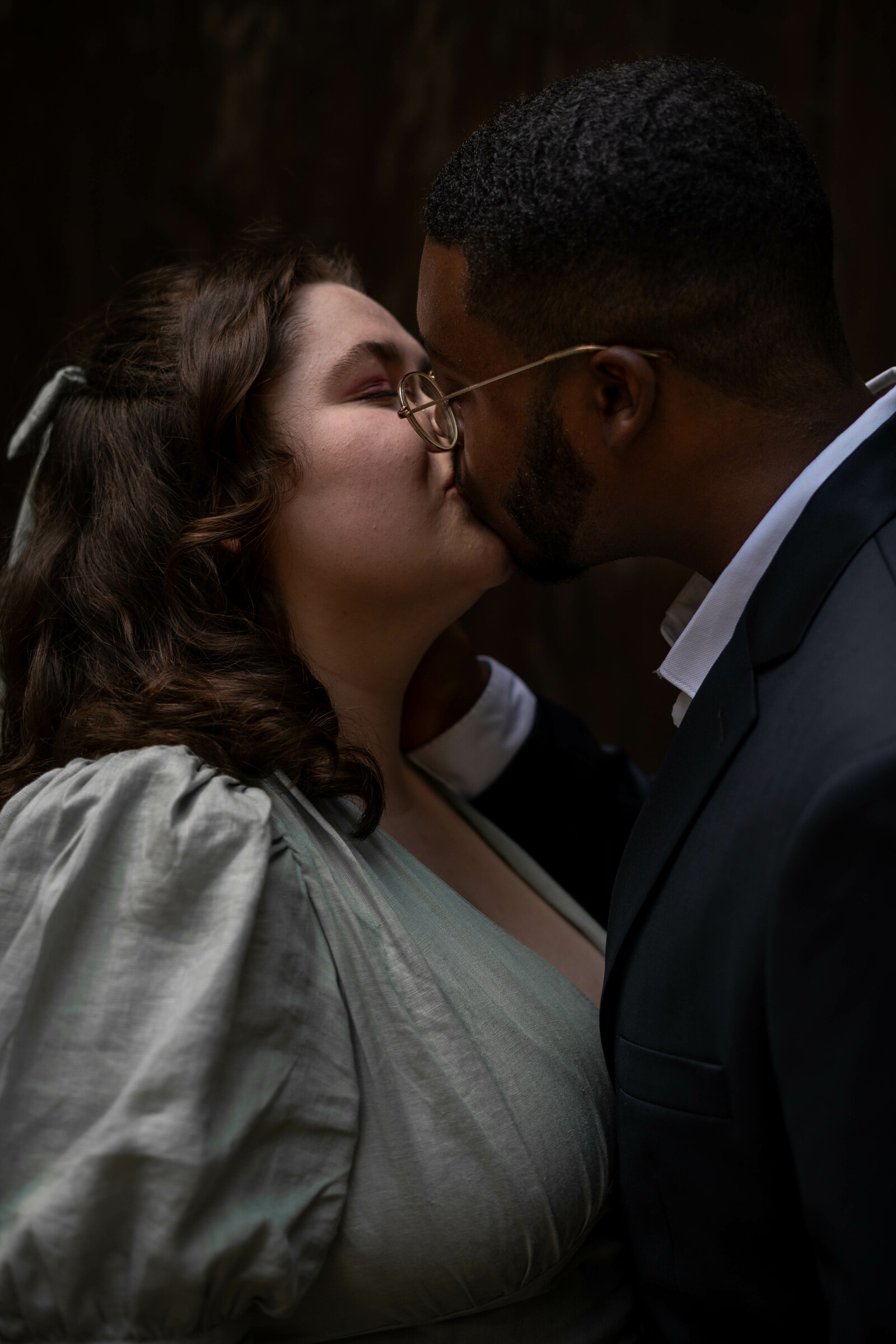Jalen and Maria kiss after their wedding.